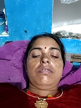 Snapshot of Mahima_rani34 chatting on July 18, 9:40 pm Mahima rani34 online show from July 18, 9:40 pm