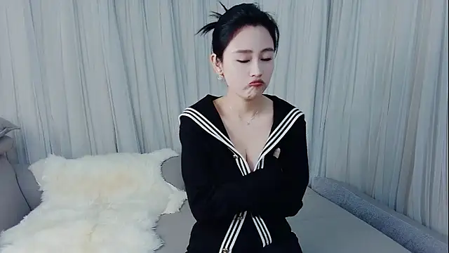 HCOCO online show from March 11, 1:06 pm