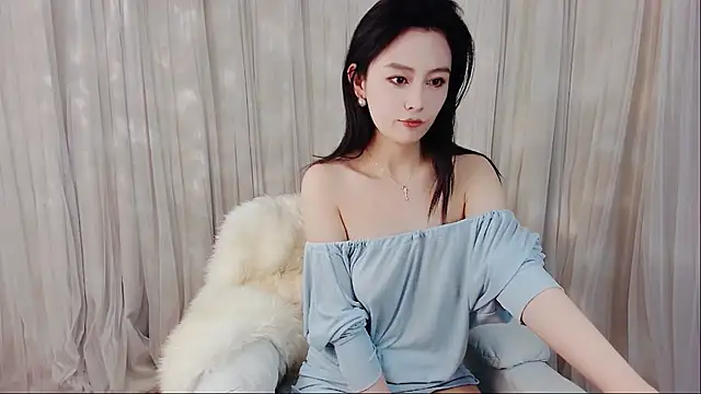 HCOCO online show from April 27, 12:58 pm