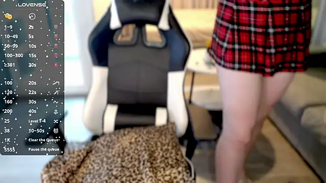 kelly wayne7 online show from January 14, 7:47 am