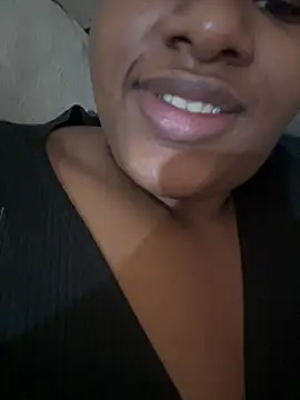 Snapshot of amorasecy chatting on April 19, 12:59 pm amorasecy online show from April 19, 12:59 pm