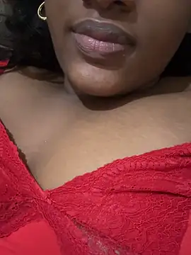 Snapshot of amorasecy chatting on April 21, 2:23 pm amorasecy online show from April 21, 2:23 pm