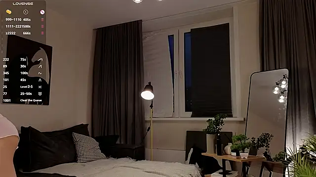 DiannMccarl online show from February 15, 1:24 am