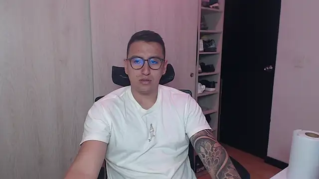 DanteVesper online show from April 3, 2:42 am