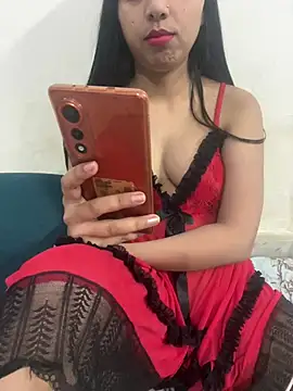 hotcharrryyyy online show from May 8, 8:03 pm