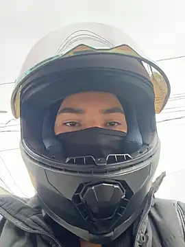 Ema Rose  online show from April 6, 8:32 pm