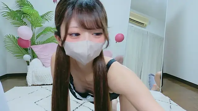 Snapshot of Kiki-jpn chatting on June 27, 6:07 am Kiki-jpn online show from June 27, 6:07 am