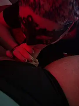 Snapshot of BoMale chatting on February 12, 2:28 am BoMale online show from February 12, 2:28 am