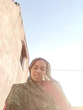 Karishma singh online show from April 1, 1:28 am