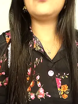 Deshi bhabhi143 online show from April 12, 6:51 am