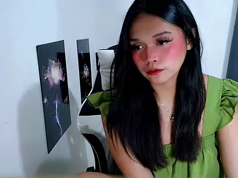 Snapshot of Hard_lovely_Dick69 chatting on April 28, 2:22 pm Hard lovely Dick69 online show from April 28, 2:22 pm