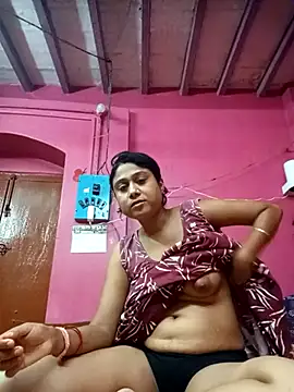 Hooghlypinkivabi online show from March 29, 2:17 pm