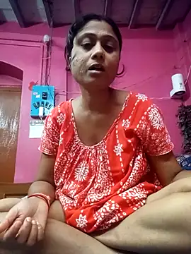 Snapshot of Hooghlypinkivabi chatting on May 2, 2:33 pm Hooghlypinkivabi online show from May 2, 2:33 pm