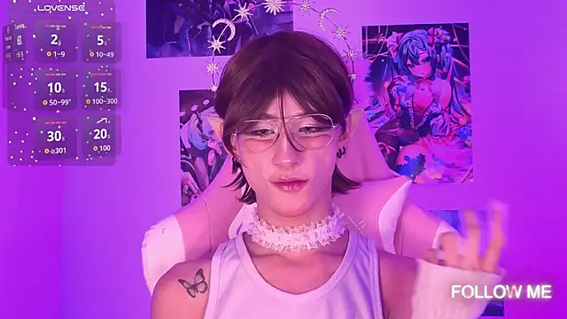 Snapshot of Kitsuneplay_ chatting on March 30, 6:58 am Kitsuneplay online show from March 30, 6:58 am