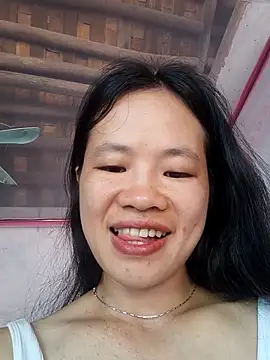 Snapshot of MISSINKUTE chatting on April 28, 3:22 am MISSINKUTE online show from April 28, 3:22 am