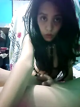 Snapshot of Phoenix_Paws chatting on February 19, 6:31 am Phoenix Paws online show from February 19, 6:31 am