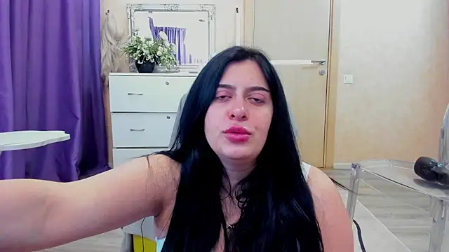 NayaNoirX online show from April 23, 12:40 pm