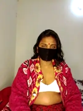 Hot Sweety02 online show from February 12, 9:43 pm