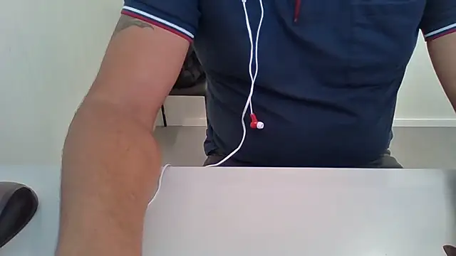 Snapshot of Moreno_Casado_Safado chatting on June 29, 9:26 am Moreno Casado Safado online show from June 29, 9:26 am