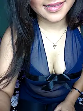 Saumyy online show from March 12, 4:57 pm