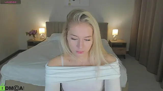 ChloeAlba online show from January 13, 3:56 am