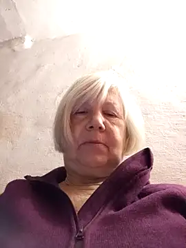 KlaudiaDarling online show from January 10, 8:16 am