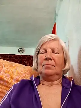 KlaudiaDarling online show from April 16, 10:16 am