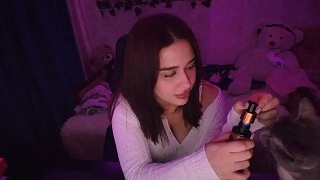 AlisiaRose online show from January 17, 9:40 pm