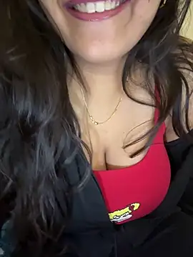 Snapshot of Alishababy_ chatting on February 23, 10:29 pm Alishababy online show from February 23, 10:29 pm