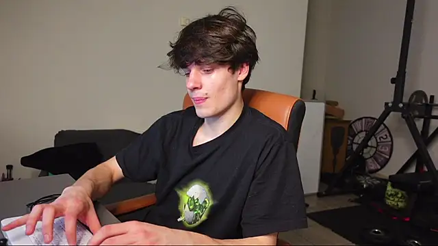 Daniel Shawnn online show from January 12, 2:11 pm