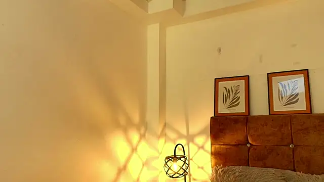 kat paradise online show from March 29, 11:54 am