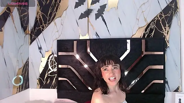 yessbooscs online show from December 23, 5:05 am