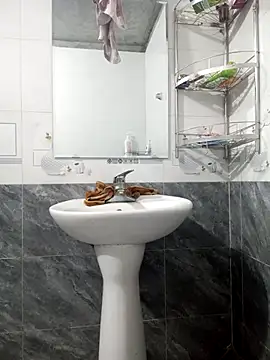 congchua977 online show from April 15, 10:32 pm