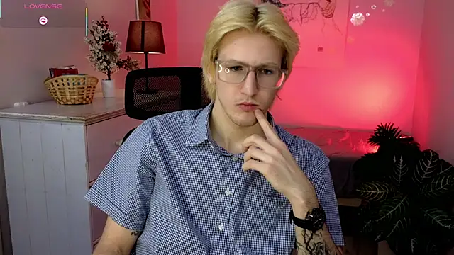 MarkusWilder online show from January 16, 4:00 pm