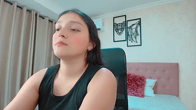 Snapshot of littlemolly_walcott chatting on June 26, 10:58 pm littlemolly walcott online show from June 26, 10:58 pm