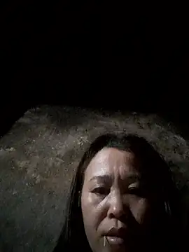 dakota-kis online show from January 11, 1:05 pm