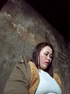 dakota-kis online show from March 18, 12:41 pm