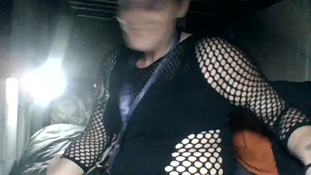 Snapshot of TalkHard chatting on April 8, 3:17 am TalkHard online show from April 8, 3:17 am