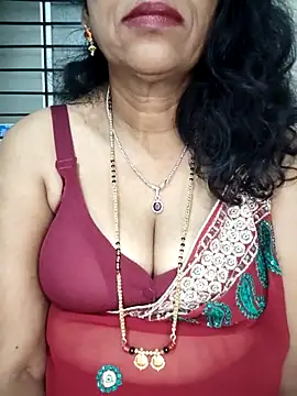Snapshot of Maya_kannada chatting on July 24, 3:21 pm Maya kannada online show from July 24, 3:21 pm