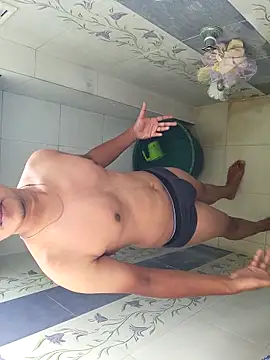 jerryrooh69 online show from April 26, 12:03 pm