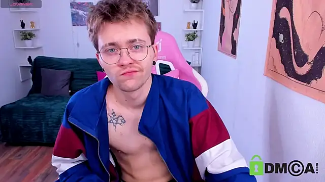 Tomas Norton online show from February 5, 10:20 am