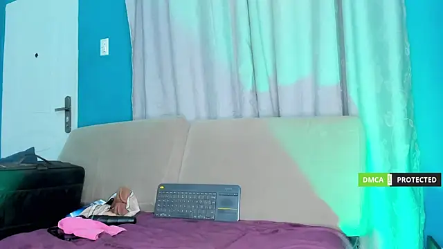 duathelastmilk online show from April 22, 9:22 am