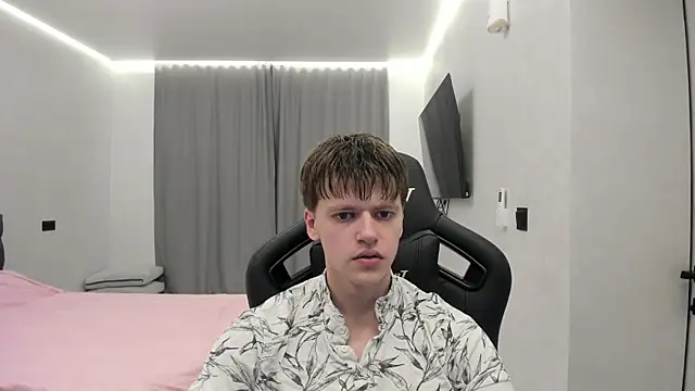 bonekoambalabu online show from April 4, 7:22 pm