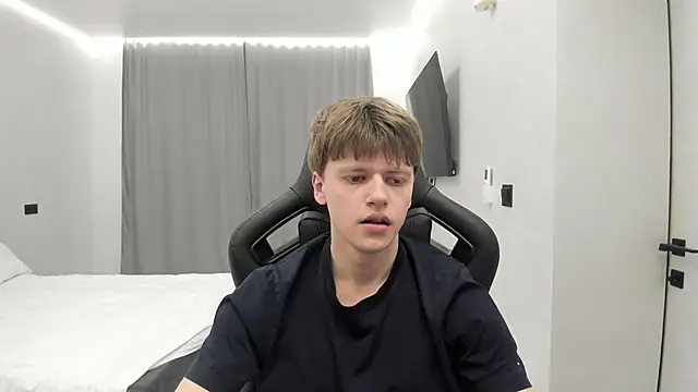 bonekoambalabu online show from April 16, 6:09 pm