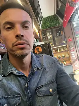 Naldopaugrand online show from February 5, 8:24 pm