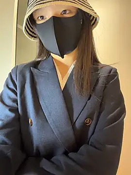 ZJbaby online show from May 25, 2:23 pm