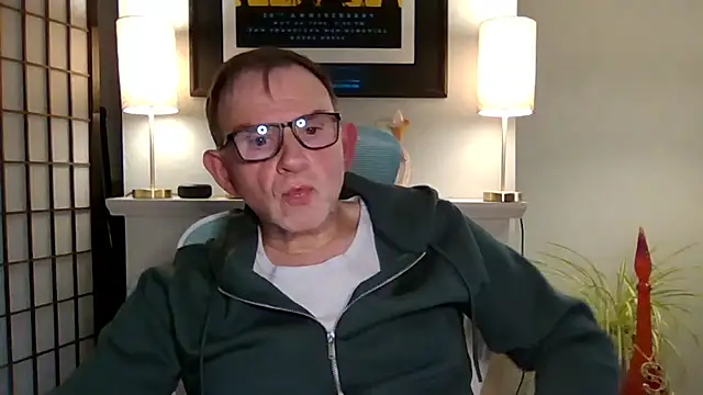 Snapshot of camfun666 chatting on June 13, 8:18 pm camfun666 online show from June 13, 8:18 pm