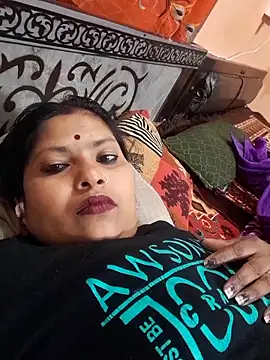 Punam shekh online show from February 12, 3:18 pm