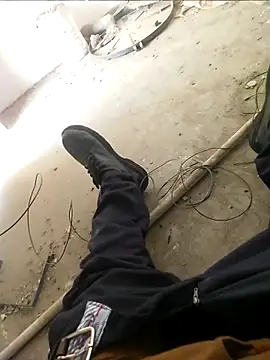 Snapshot of arsdeep1989 chatting on February 5, 7:35 am arsdeep1989 online show from February 5, 7:35 am