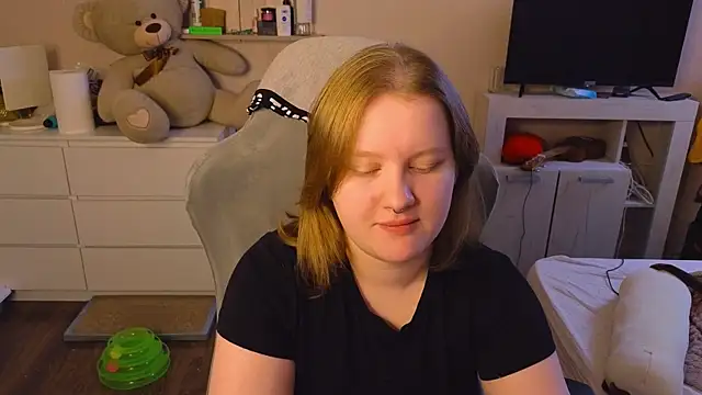 Ol1via online show from April 10, 3:23 am